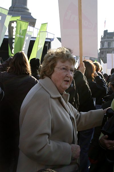 'London - A City and its People' - Climate Change Demo Trafalgar Square 6th November 2006 - A photographic study by Christopher John Ball - Photographer and Writer