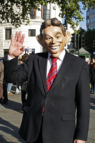 'London - A City and its People' - Climate Change Demo Trafalgar Square 6th November 2006 - A photographic study by Christopher John Ball - Photographer and Writer