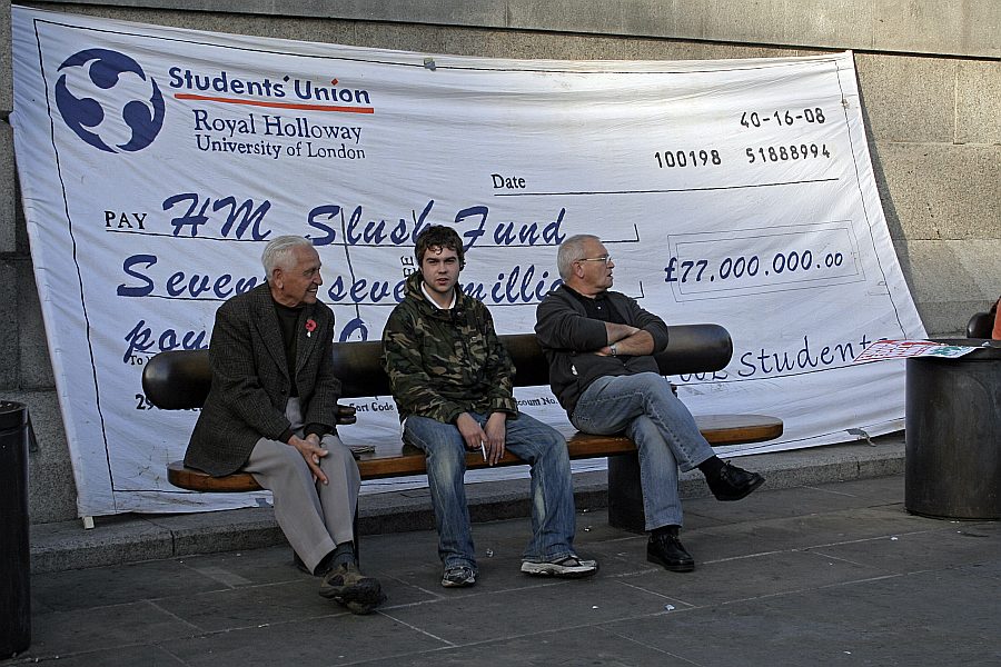 Student Demonstration against Fees at Trafalgar Square 6th October 2006 - London - A City and its People A photographic study by Christopher John Ball - Photographer and Writer