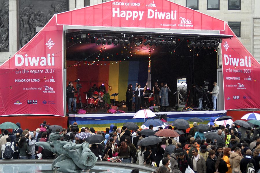 'London - A City and its People' - Mayor's Diwali celebrations in Trafalgar Square October 2007 - A photographic study by Christopher John Ball - Photographer and Writer