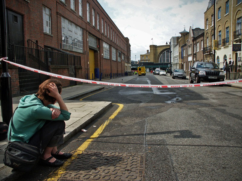 London - A City and its People - Terrorist Bombings, Kings Cross, 7th July 2005 - A photographic study by Christopher John Ball - Photographer and Writer